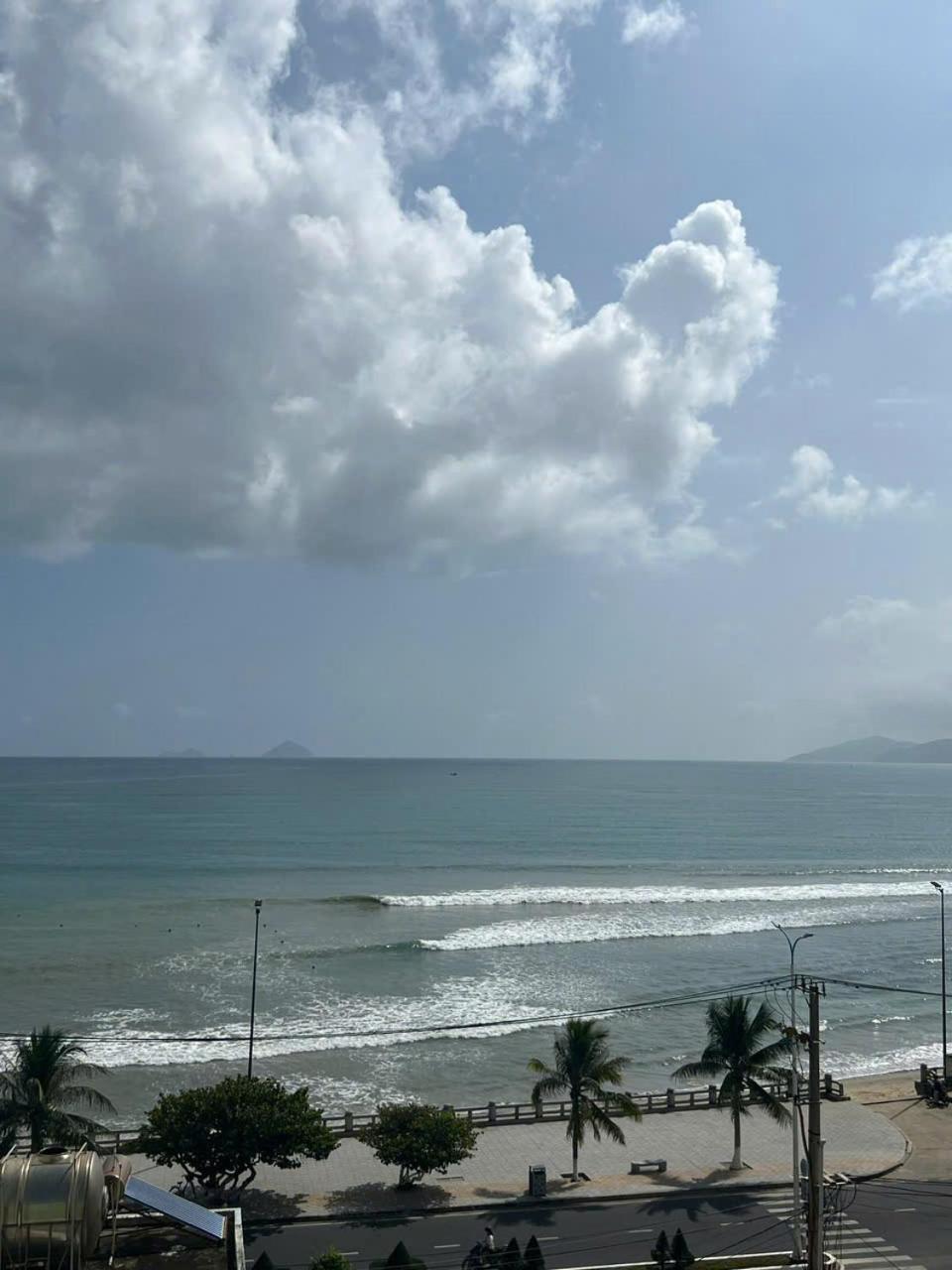 Blue Sea 01 Hotel Nha Trang Bagian luar foto